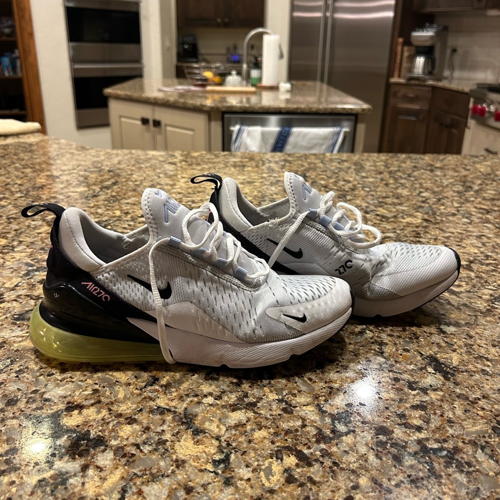 Women’s Colorful Nike Air 270’s